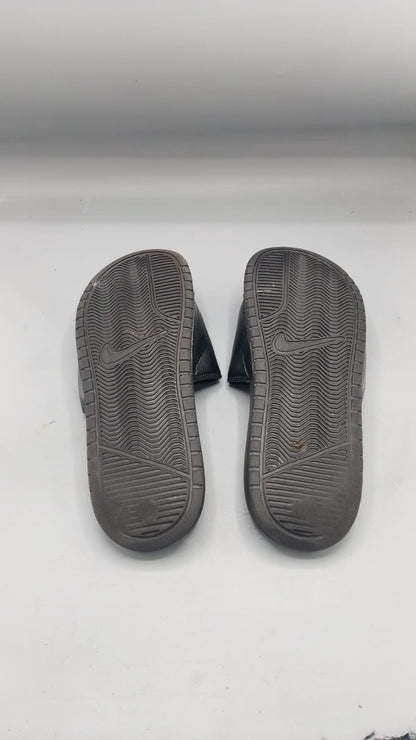Nike Women's Benassi JDI Slides