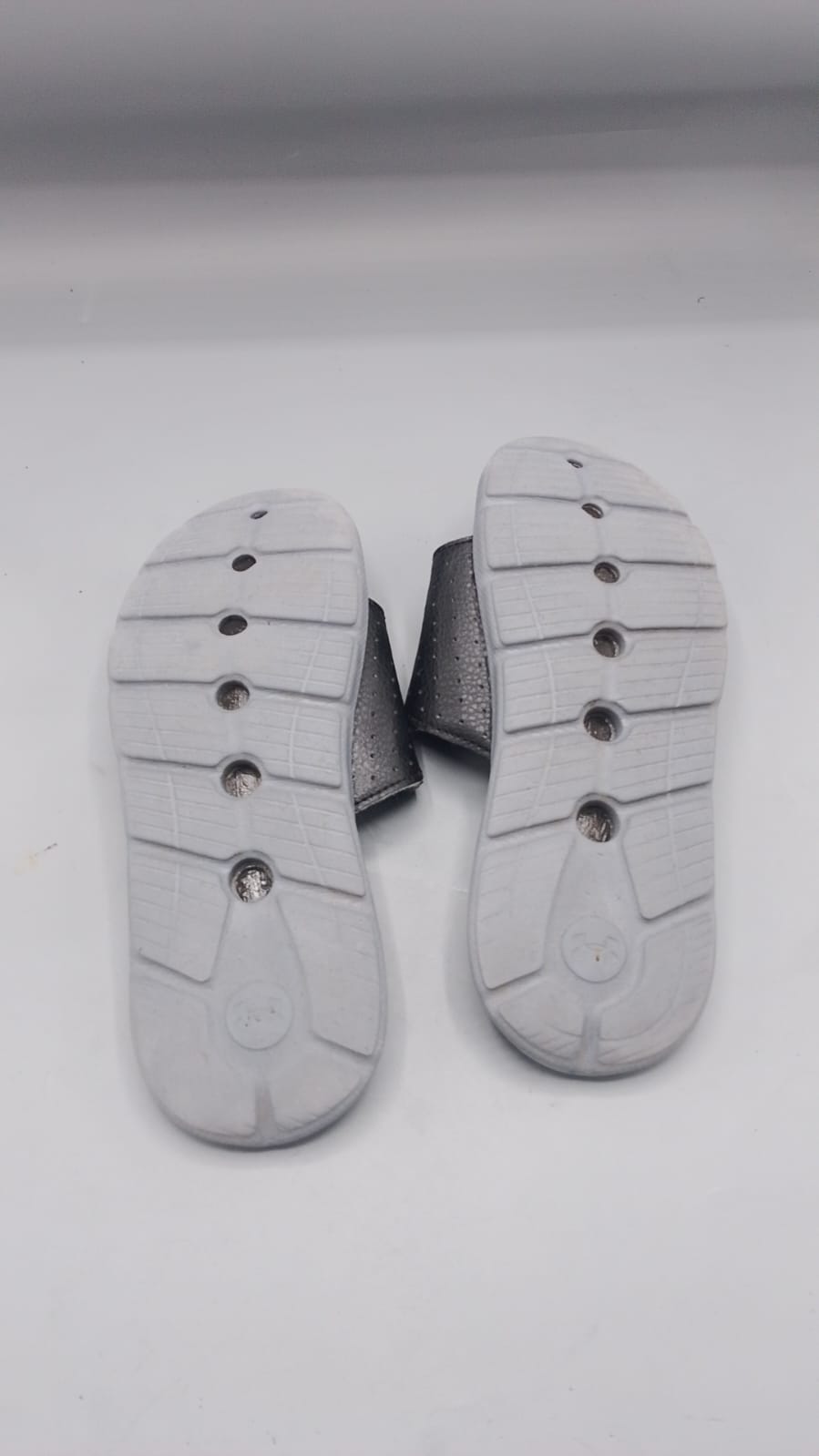 Under Armour Ignite Pro Slides