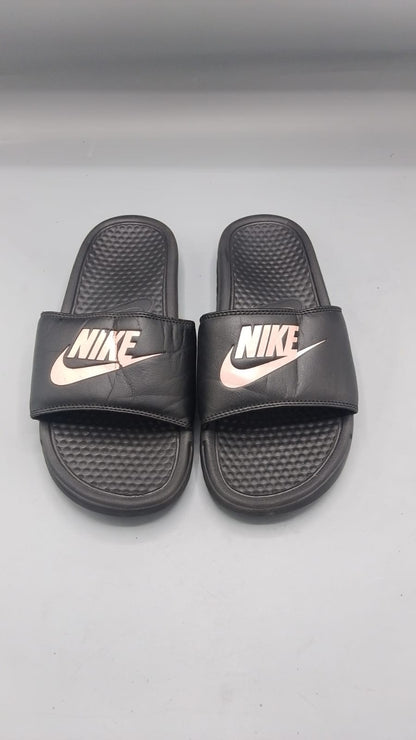 Nike Women’s Benassi JDI Slides