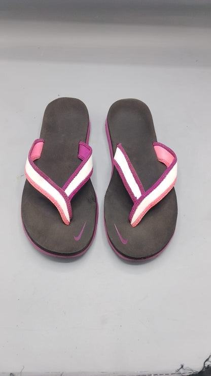 Nike Women’s Celso Thong Sandals