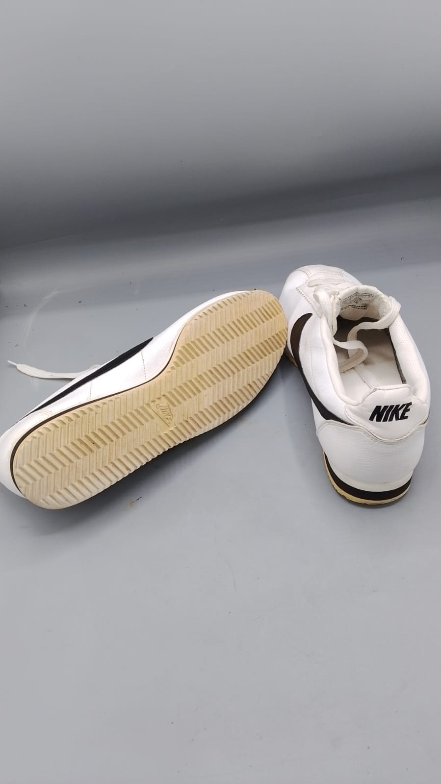 Nike Classic Cortez Leather Sneakers