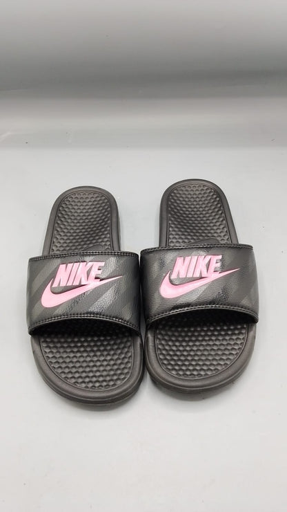 Nike Women’s Benassi JDI Slide Sandals