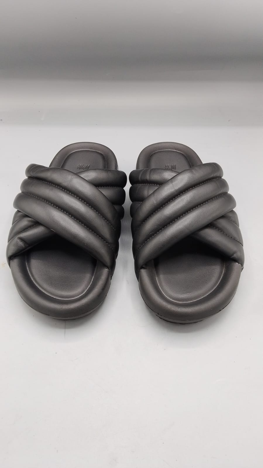 H&M Quilted Women's Crisscross Slide Sandals