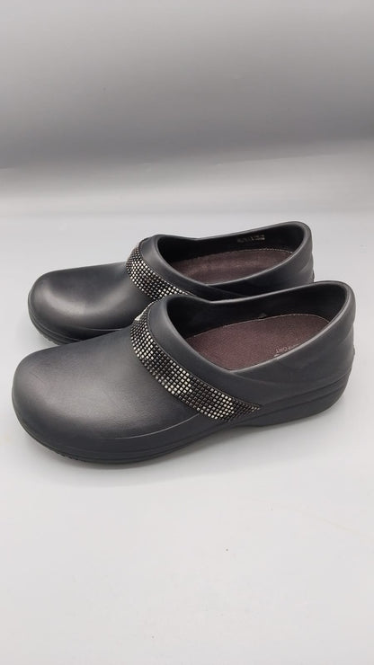 Crocs Women’s Neria Pro II Work Clogs