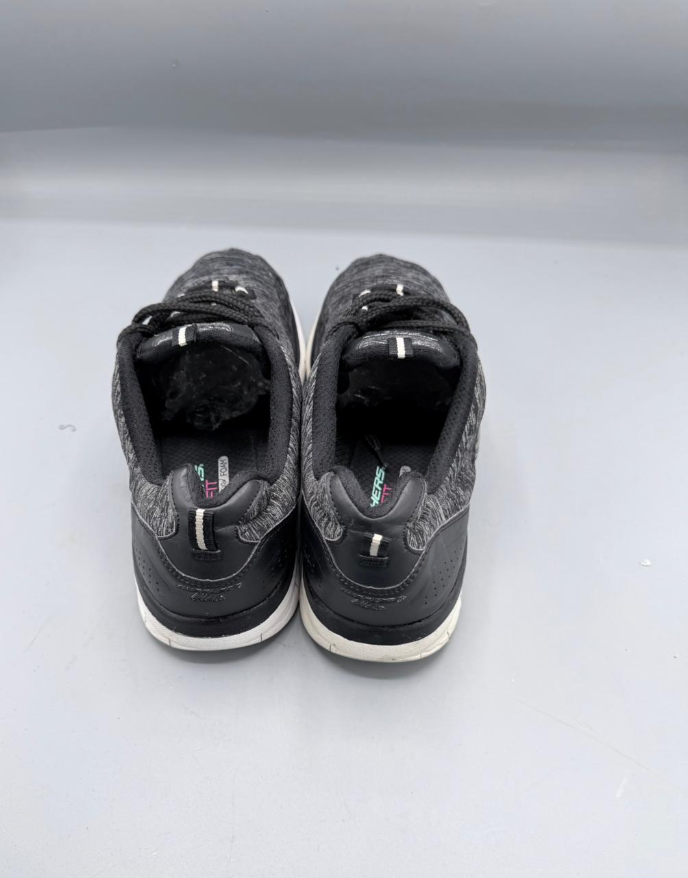 Skechers Synergy 2.0 Headliner Walking Sneakers
