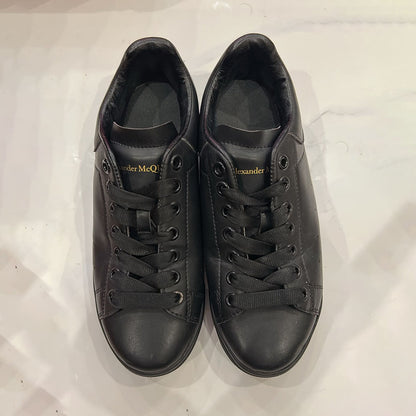 Alexander McQueen Premium Leather Low-Top Lace-Up Sneakers – Black