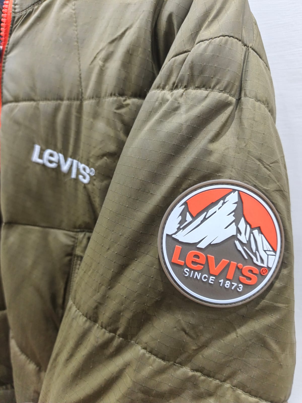 Levi's Hooded Packable Puffer Jacket