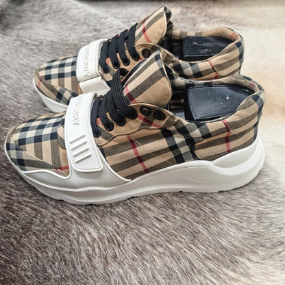 Burberry Vintage Check Regis-style sneakers