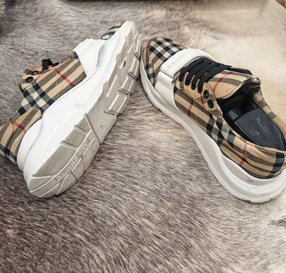 Burberry Vintage Check Regis-style sneakers