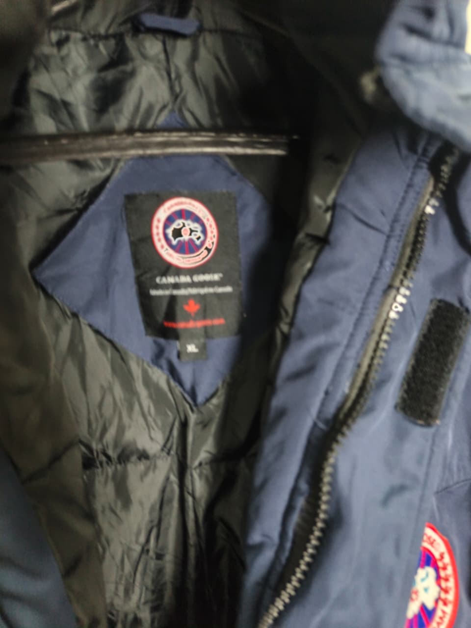 Canada Goose Expedition-style parka (navy)
