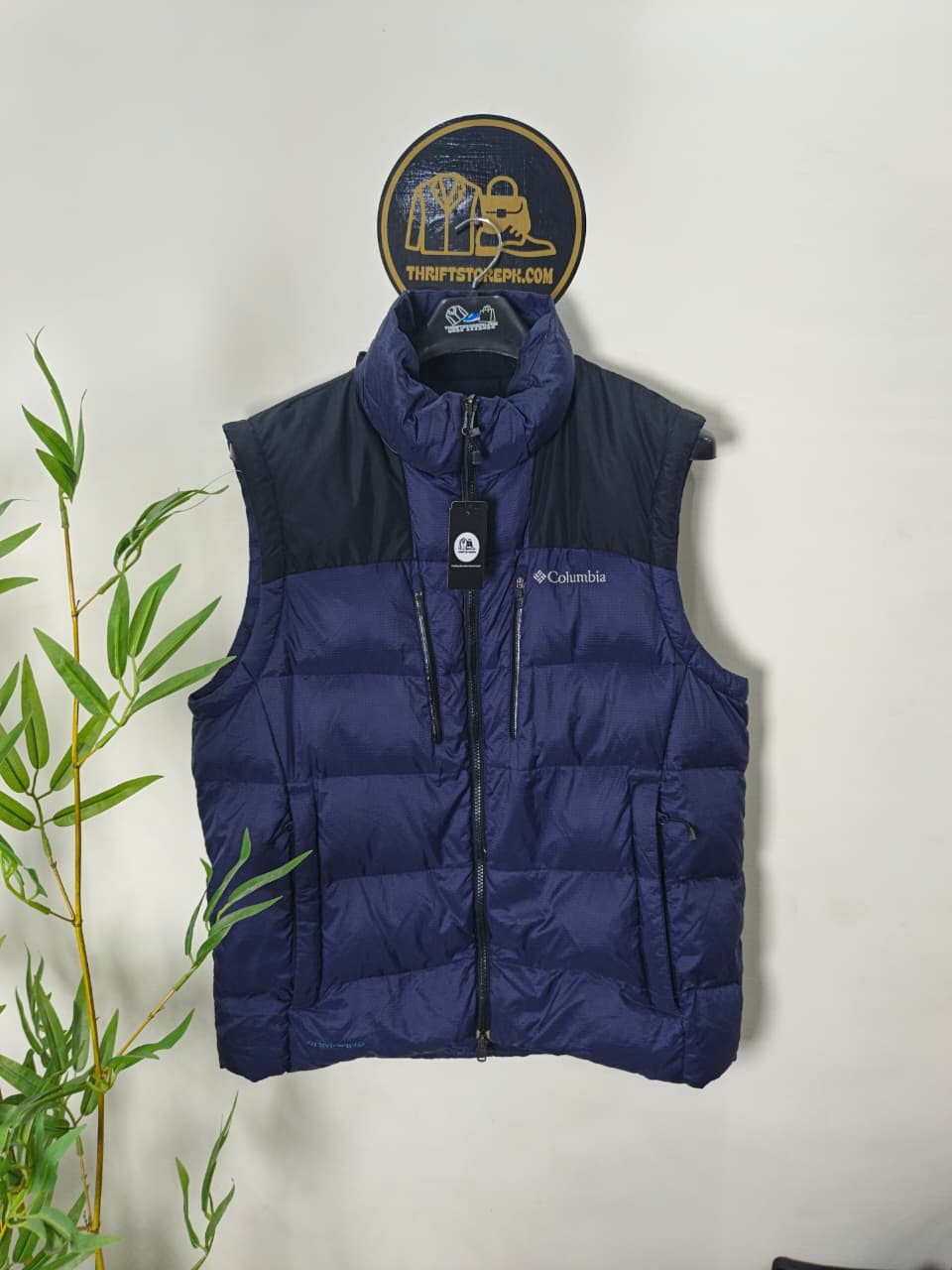 Columbia down puffer vest (navy and black)