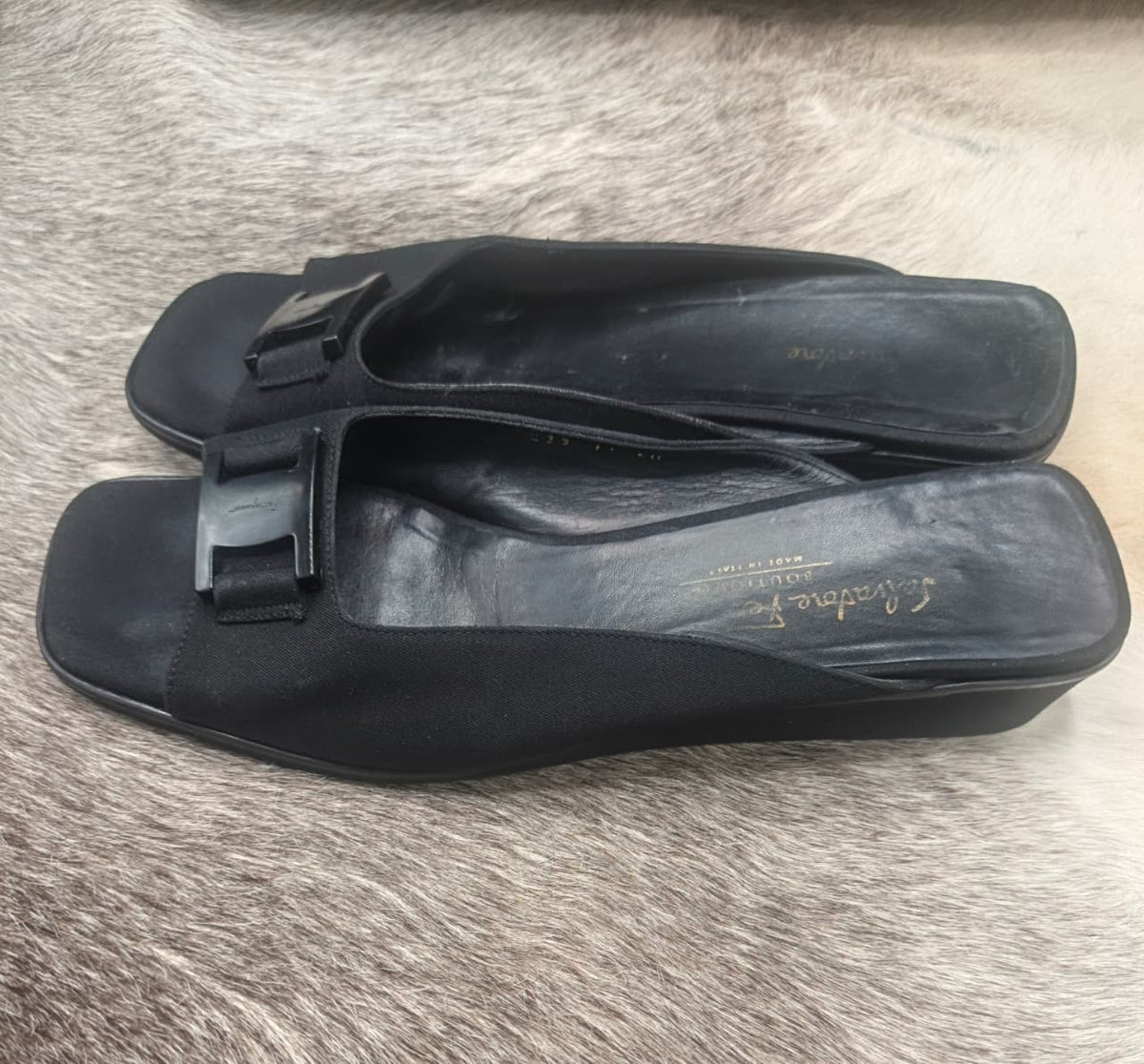 Salvatore Ferragamo Boutique Black Fabric Slide Mules
