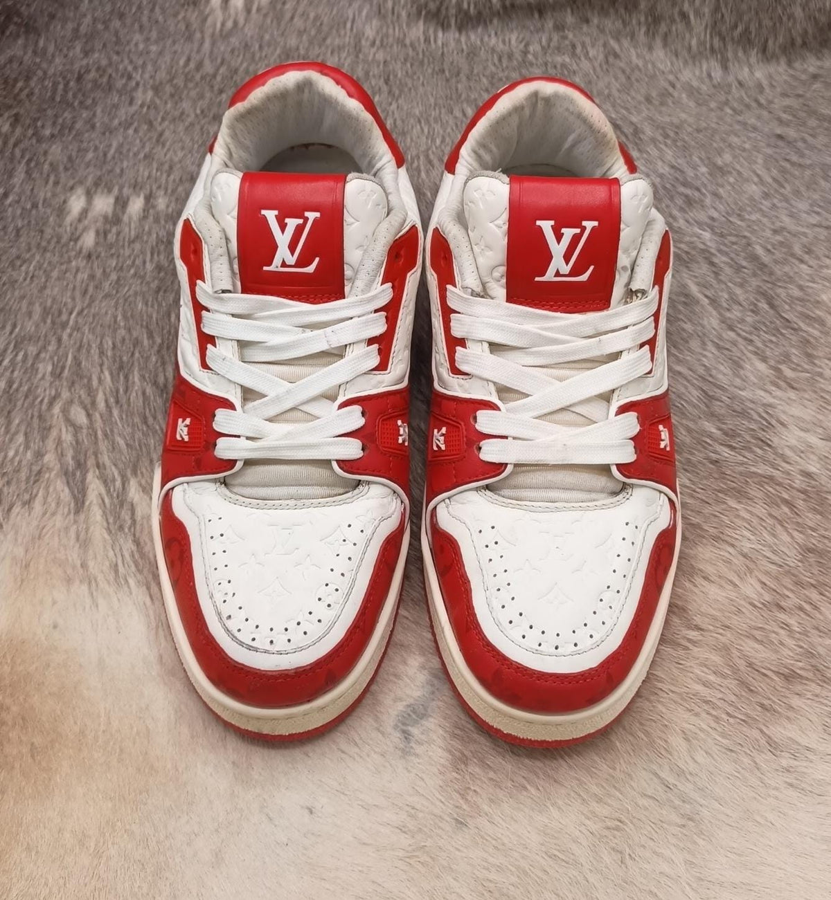Louis Vuitton Trainer White Red Monogram sneakers