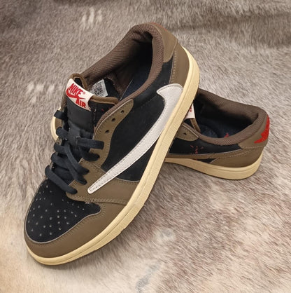 Nike Air Jordan 1 Retro Low OG SP Travis Scott