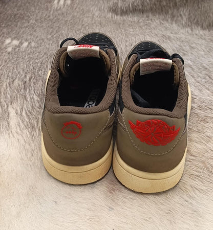 Nike Air Jordan 1 Retro Low OG SP Travis Scott