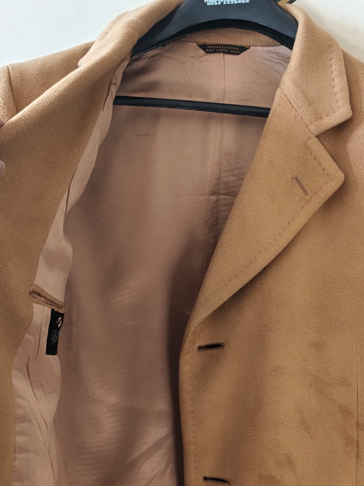 Vintage single-breasted camel wool long coat.