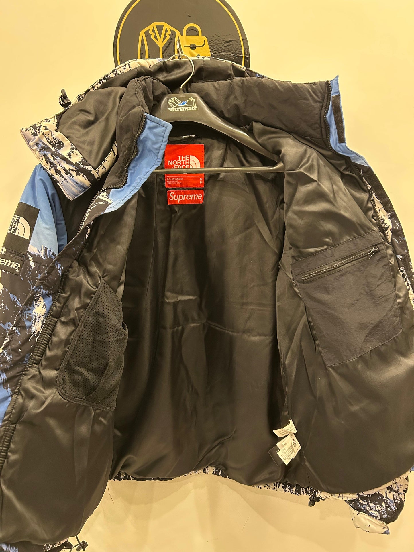Supreme x The North Face Mountain Baltoro jacket