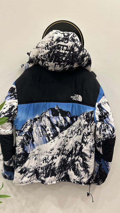 Supreme x The North Face Mountain Baltoro jacket