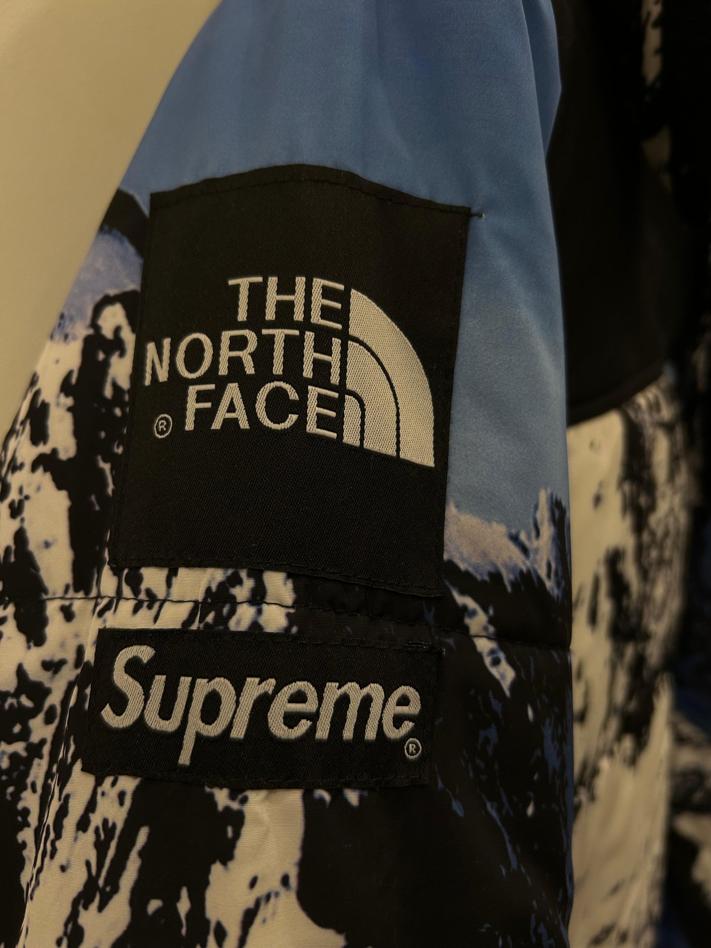 Supreme x The North Face Mountain Baltoro jacket